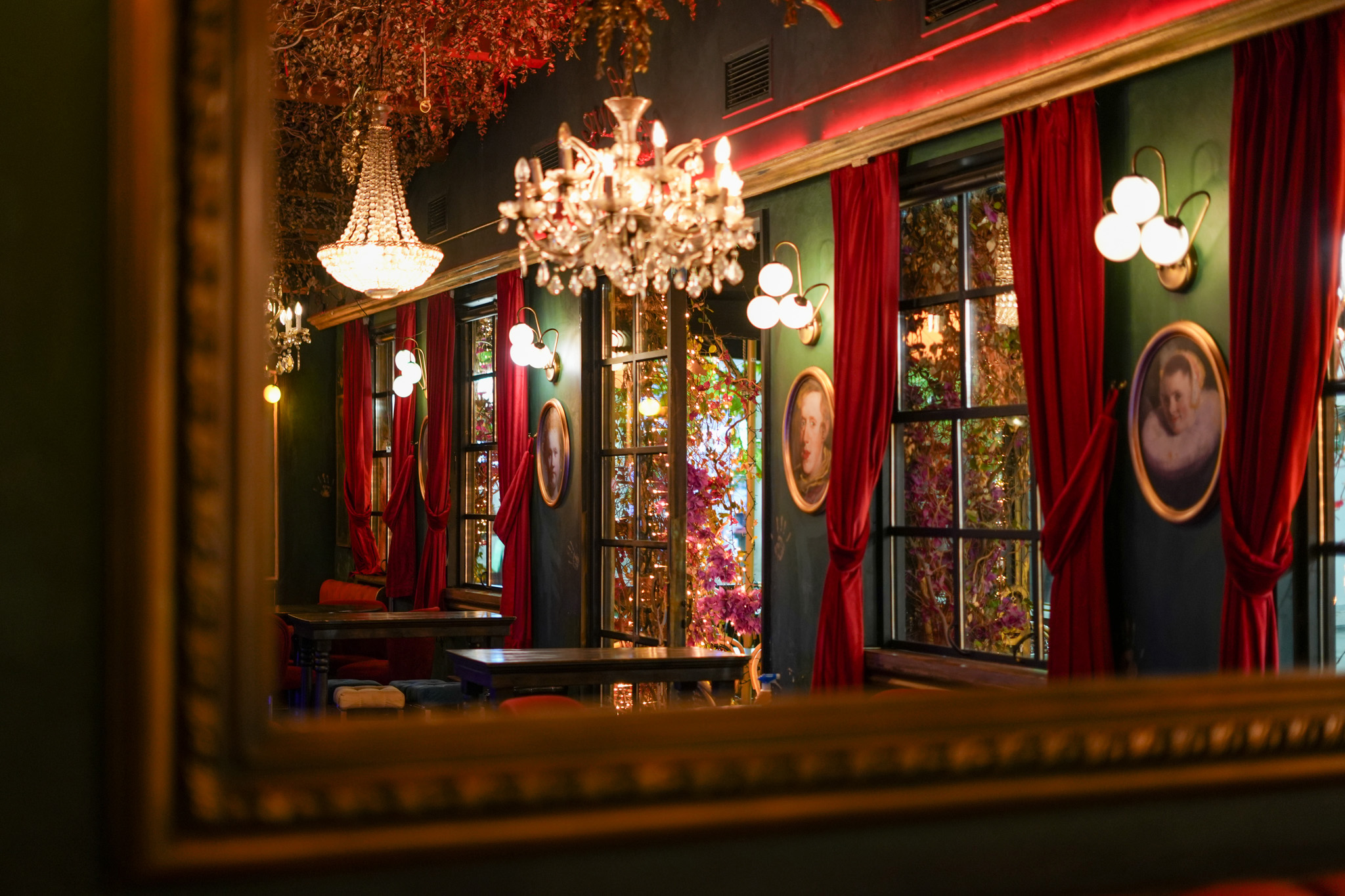 Kissmybooth, Mirror Photobooth